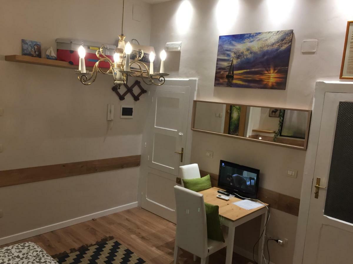 Dimora Elizabeth Hotel Модуньо Екстериор снимка